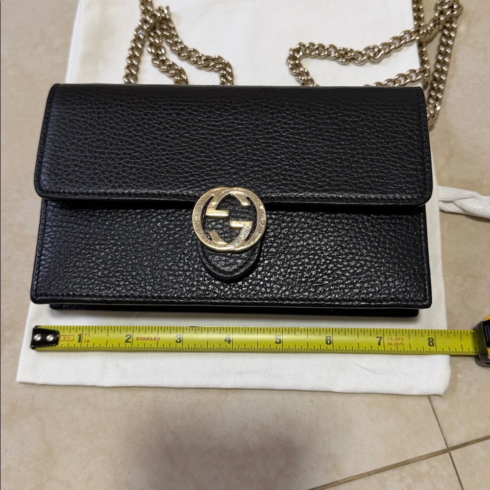 Gucci Crossbody Bag - Picture 14 of 17